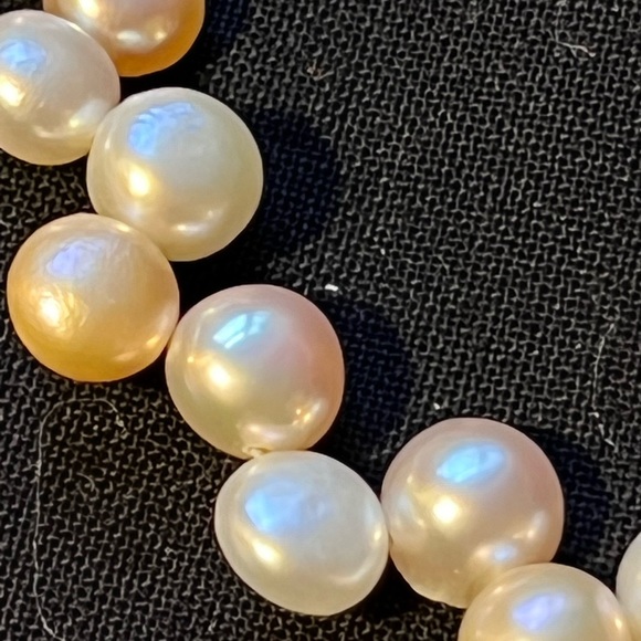Real Pearl 2 Color Necklace - Picture 10 of 17